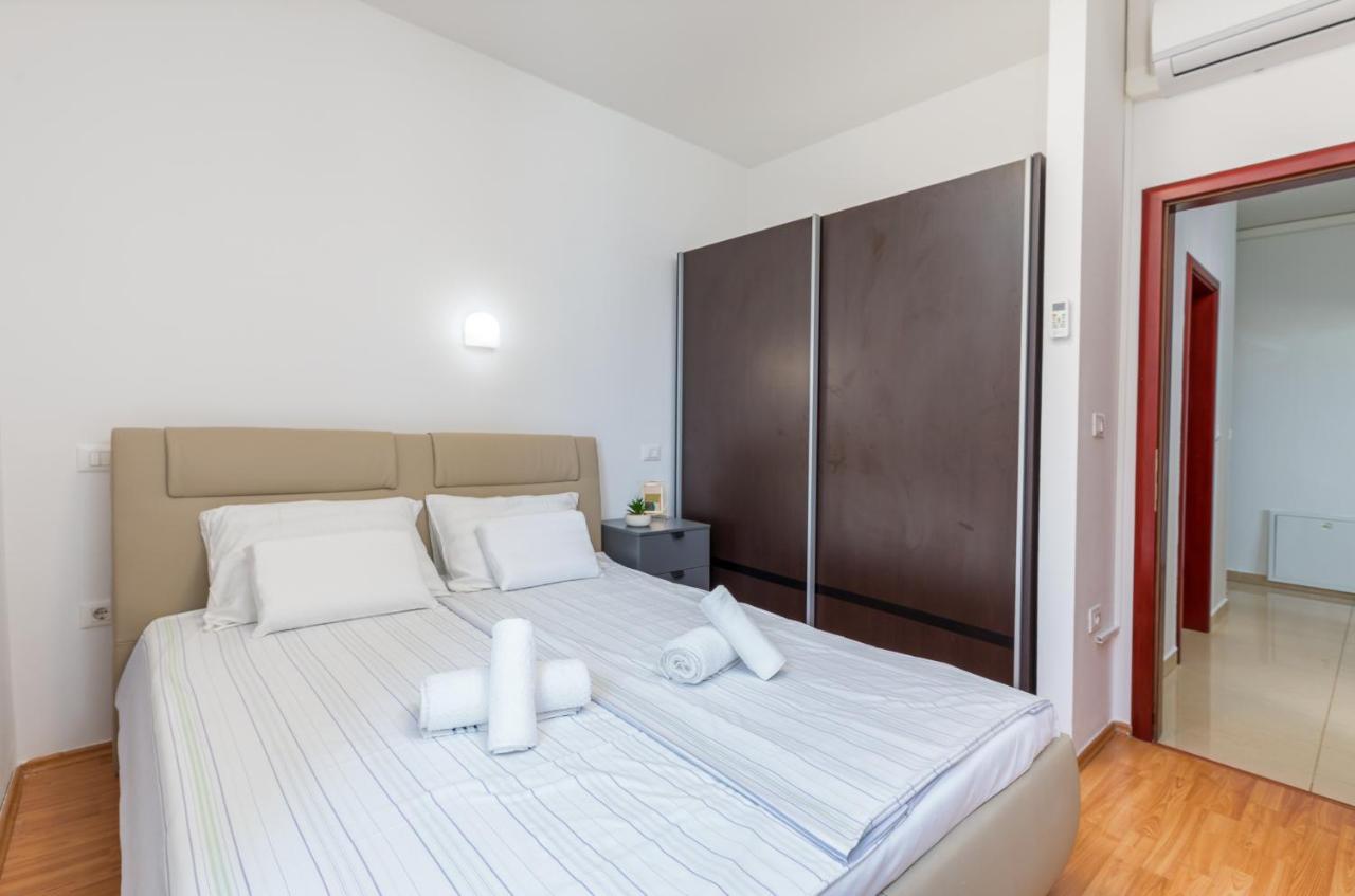 Augusto - Sea View Apartmán