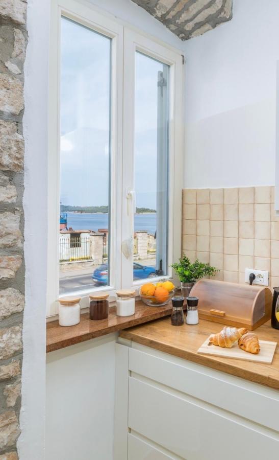 Augusto - Sea View Apartma *